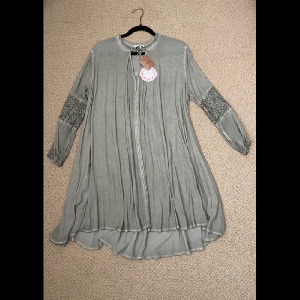 Umgee Womens Long Sleeve
